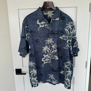 Tommy Bahama 100% Silk Hawaiian Camp Shirt, Blue w/ Cream Hibiscus, Size L